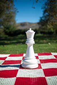 Mega Chess Buy Individual Chess Pieces MegaChess 22 Inch White Fiberglass Queen Giant Chess Piece